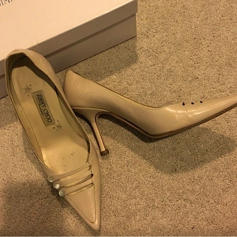 ✨JIMMY CHOO Genuine Italian Leather Embellished Pointy-Toe Pumps, Size EU…